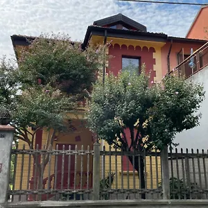 Bed & Breakfast In Liberty Style